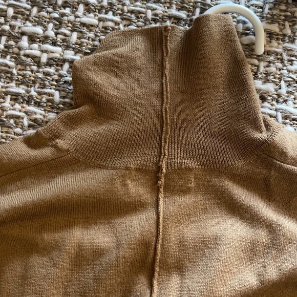 Acne size S wool sweater - Picture 5 of 5